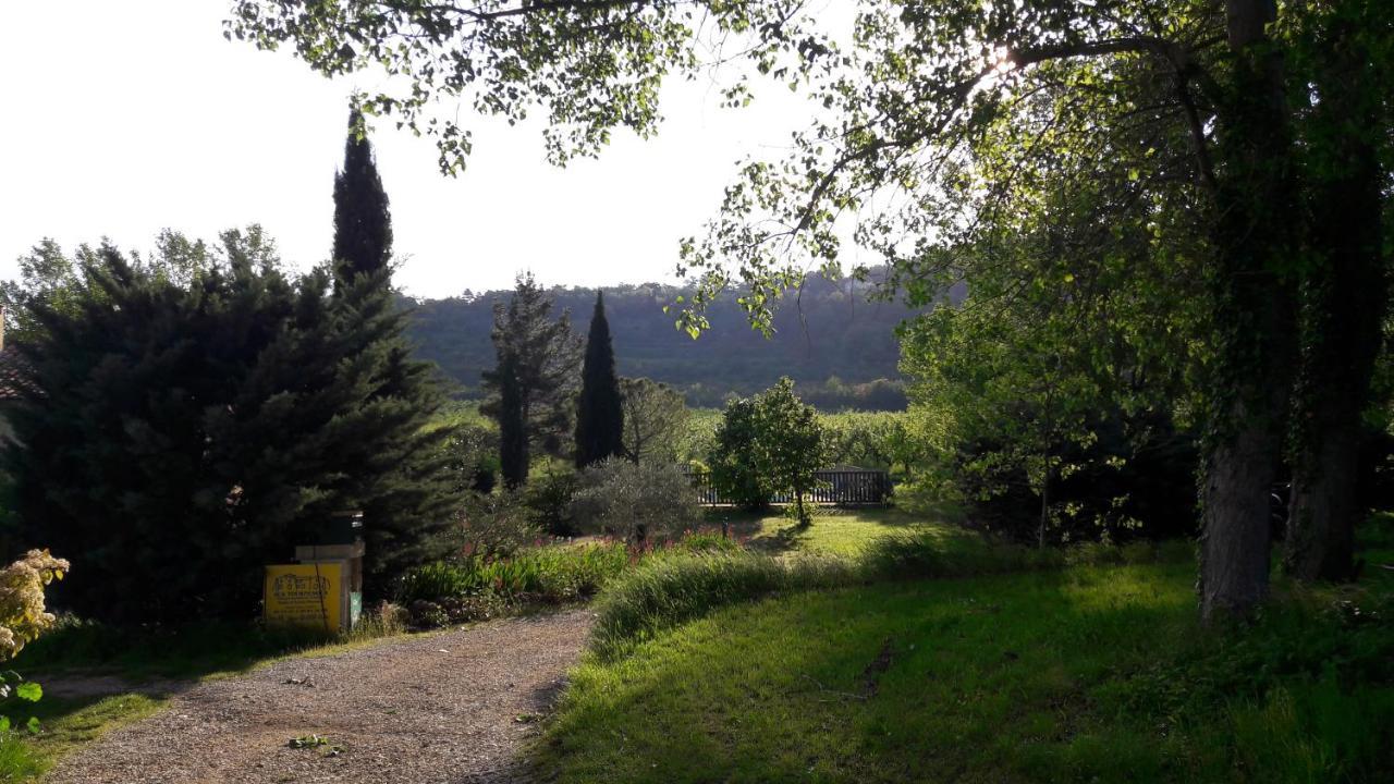 Malaucène Gite Aux Tournesols מראה חיצוני תמונה